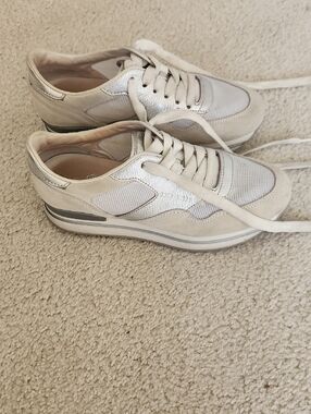 Hogan Sneakers Sz 36.5